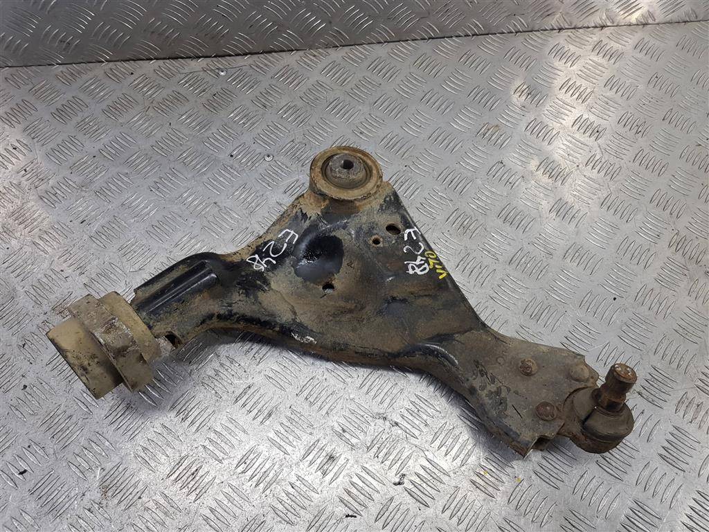 рычаг MERCEDES-BENZ Vito  A6393301401, 5230 рублей, Москва