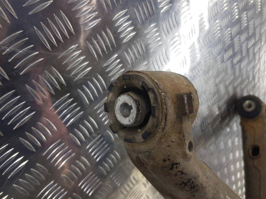 рычаг MERCEDES-BENZ Vito  A6393504801, 5230 рублей, Москва