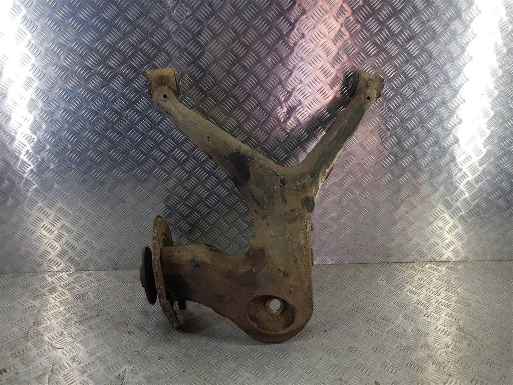 рычаг MERCEDES-BENZ Vito  A6393504801, 5230 рублей, Москва