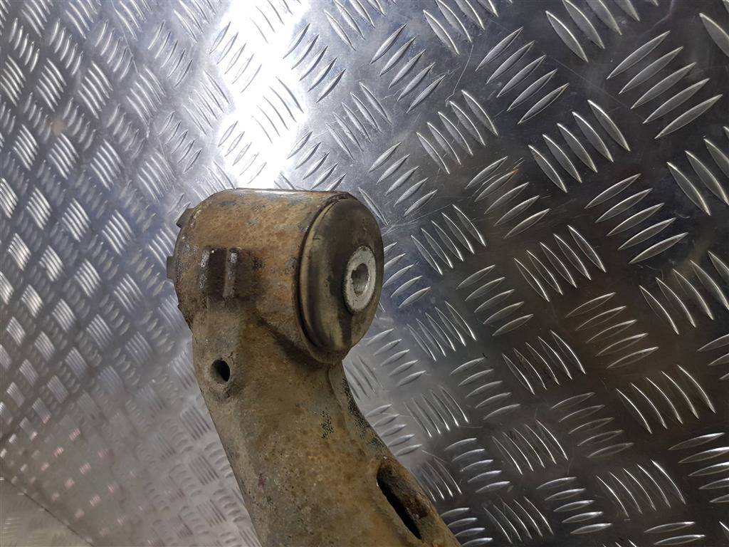 рычаг MERCEDES-BENZ Vito  A6393504801, 5230 рублей, Москва