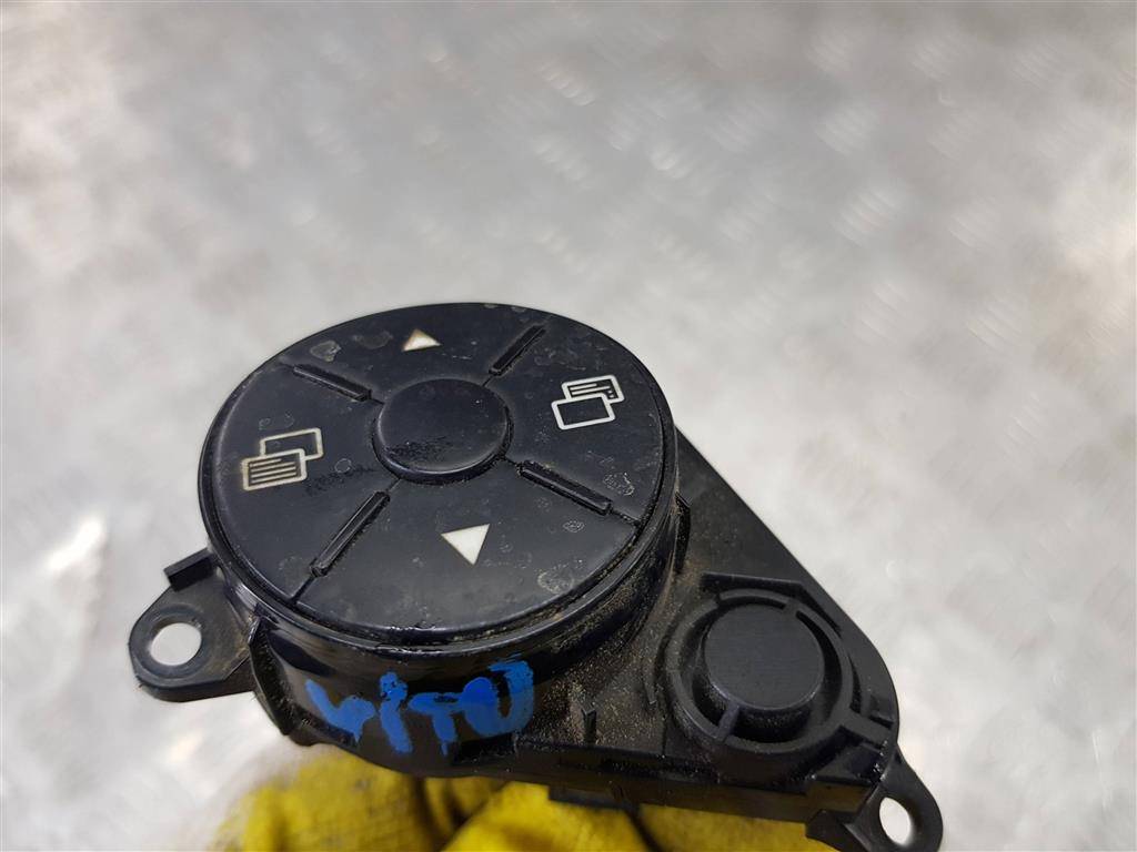 блок кнопок MERCEDES-BENZ Vito  A6399050700, 2130 рублей, Москва