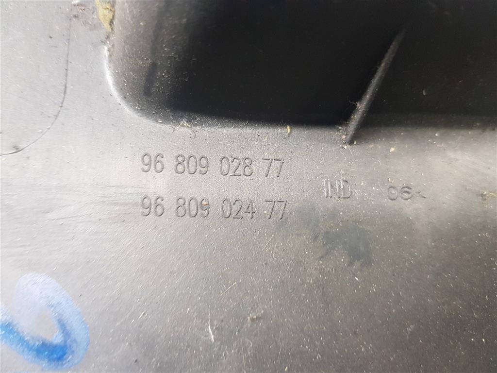 кожух рулевой колонки Citroen Berlingo  4131HE, 750 рублей, Москва