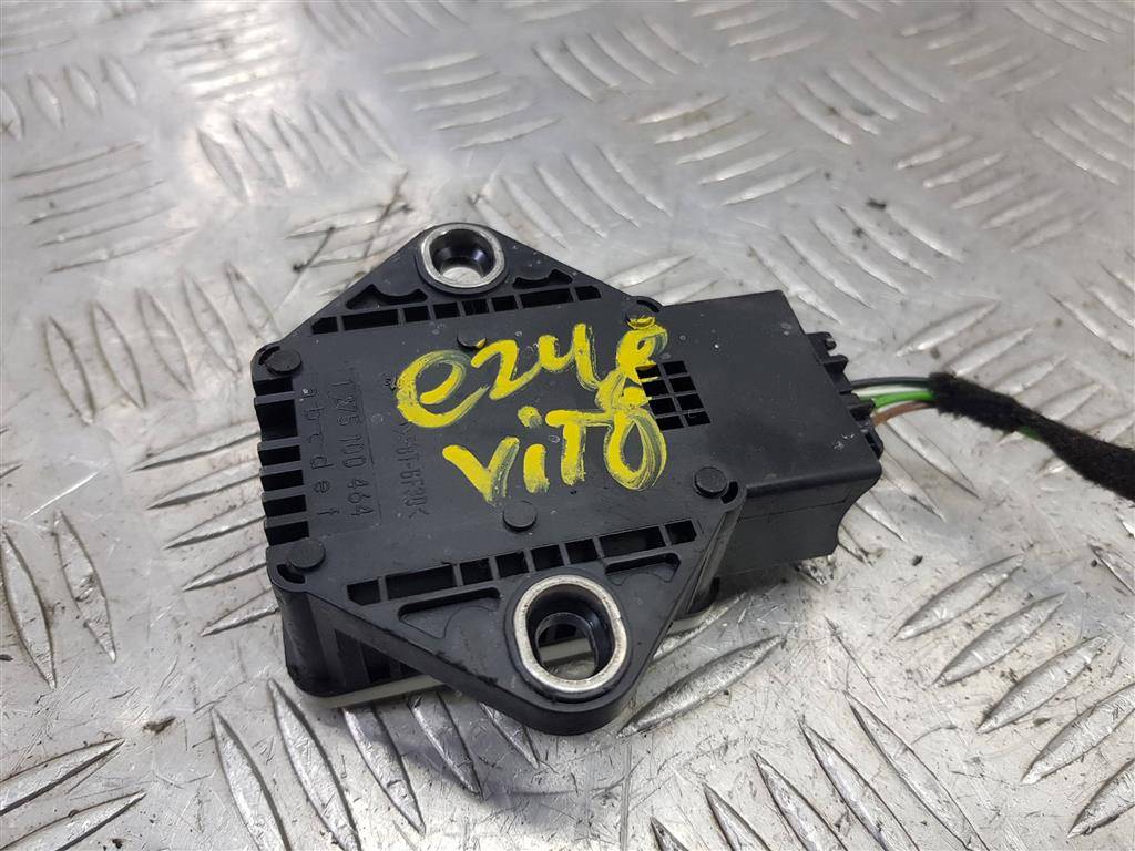 датчик ускорения MERCEDES-BENZ Vito  A0065424218, 520 рублей, Москва
