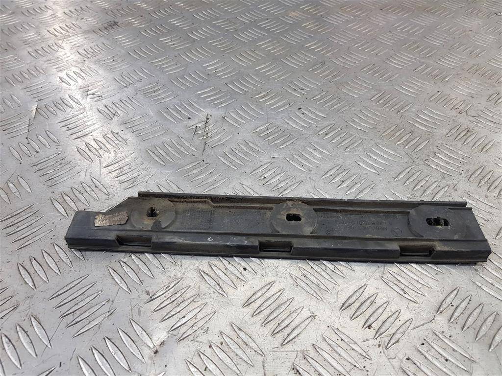 кронштейн бампера MERCEDES-BENZ Vito  A6398850156, 980 рублей, Москва