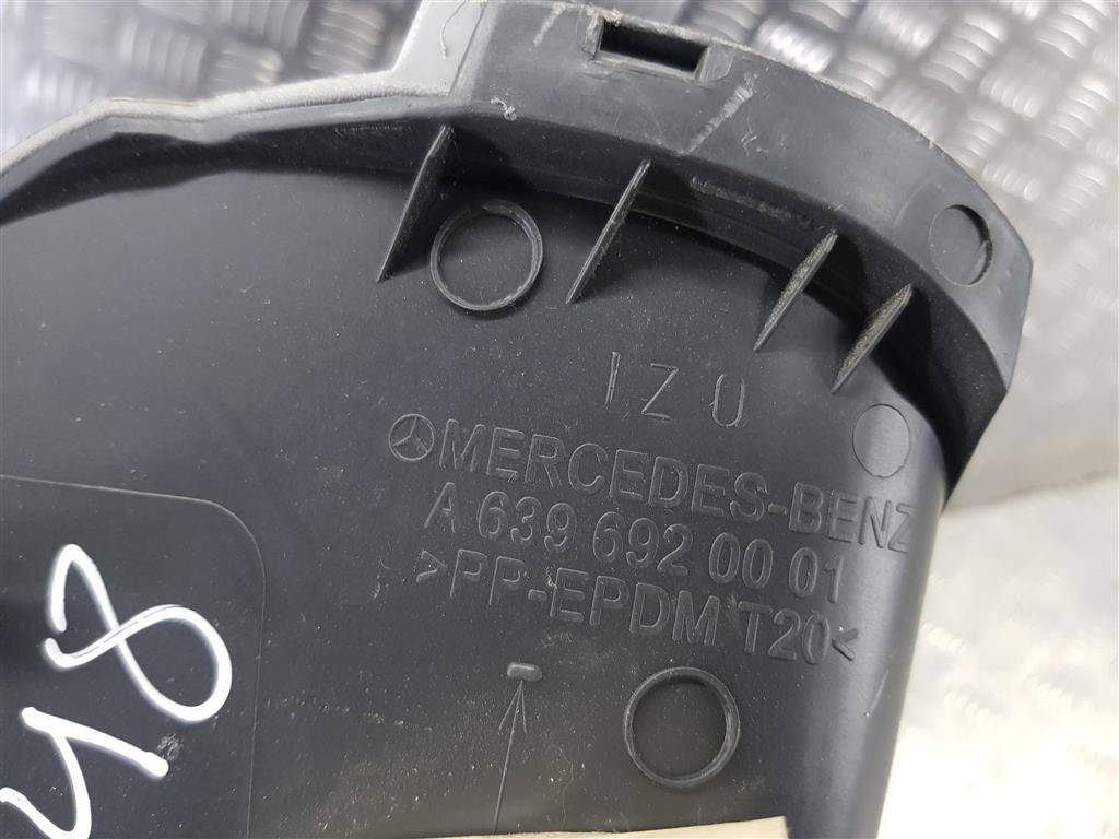 накладка лобового стекла MERCEDES-BENZ Vito  A6396920001, 980 рублей, Москва