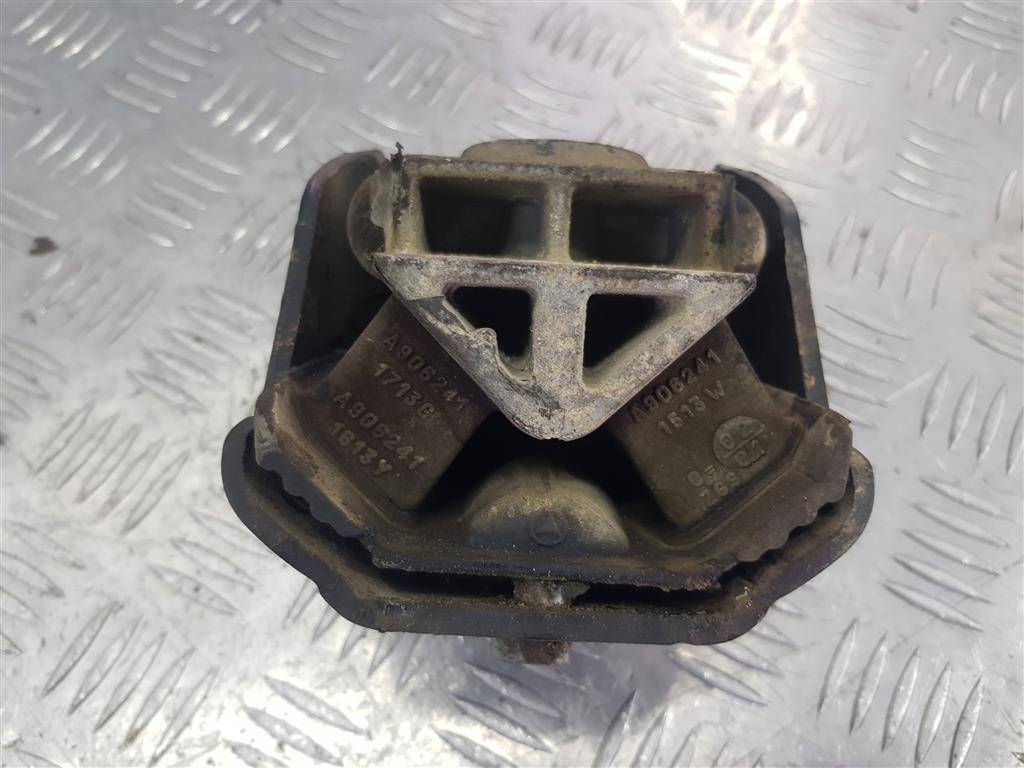 подушка двигателя (опора двс) MERCEDES-BENZ Vito  A9062411813, 1550 рублей, Москва