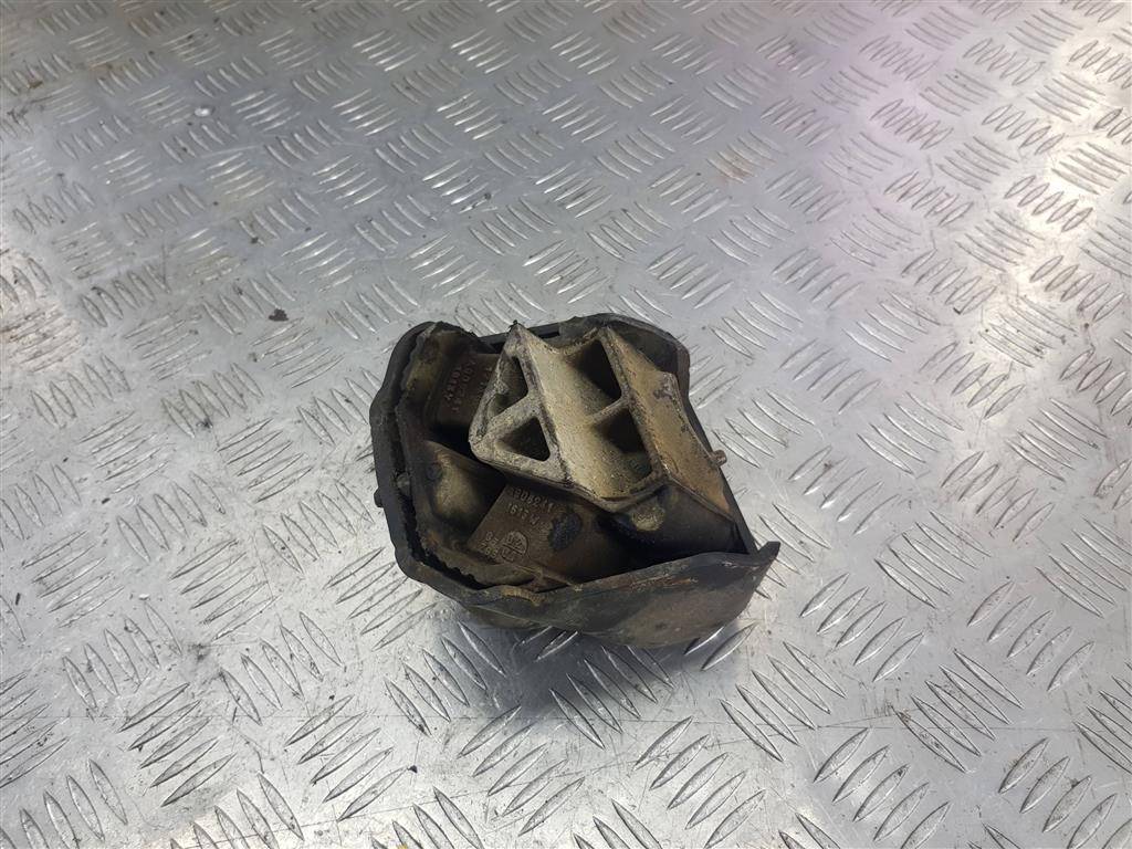 подушка двигателя (опора двс) MERCEDES-BENZ Vito  A9062411813, 1550 рублей, Москва