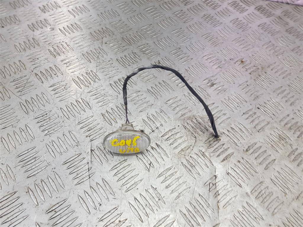 повторитель поворота MERCEDES-BENZ Vito  A6398200021, 980 рублей, Москва