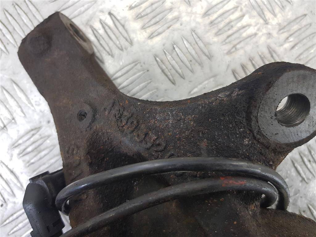 кулак MERCEDES-BENZ Vito  A6393300732, 4200 рублей, Москва