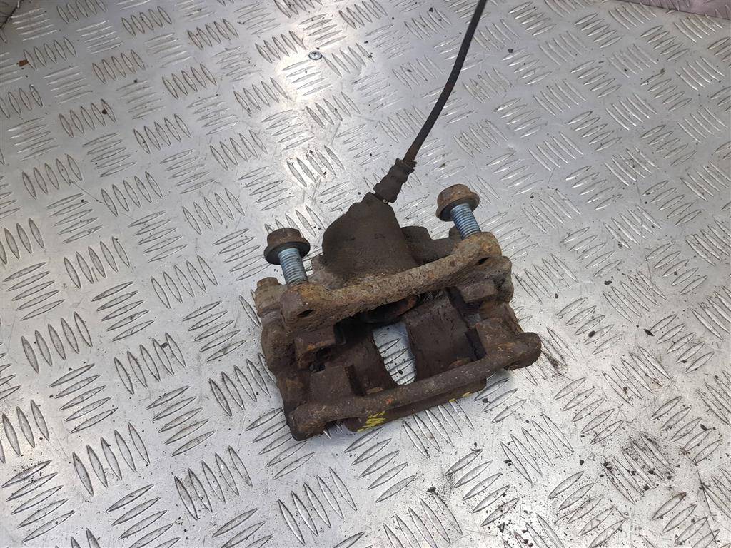 суппорт MERCEDES-BENZ Vito  A6394200283, 2010 рублей, Москва