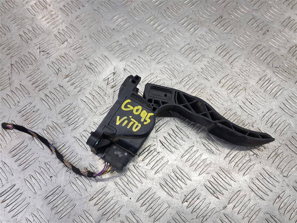 педаль газа MERCEDES-BENZ Vito  A9063000404, 1550 рублей, Москва