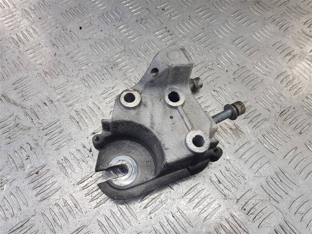 кронштейн двигателя (двс) Peugeot Expert  1807V4, 520 рублей, Москва