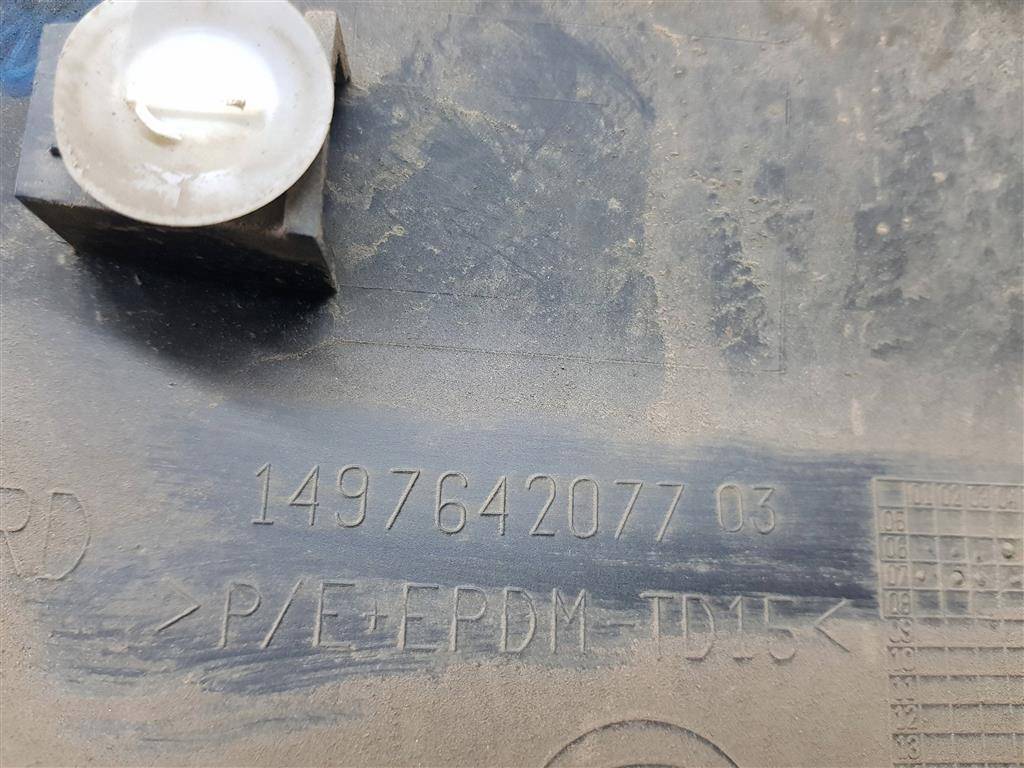 накладка двери сдвижной Peugeot Expert  1497642077, 980 рублей, Москва