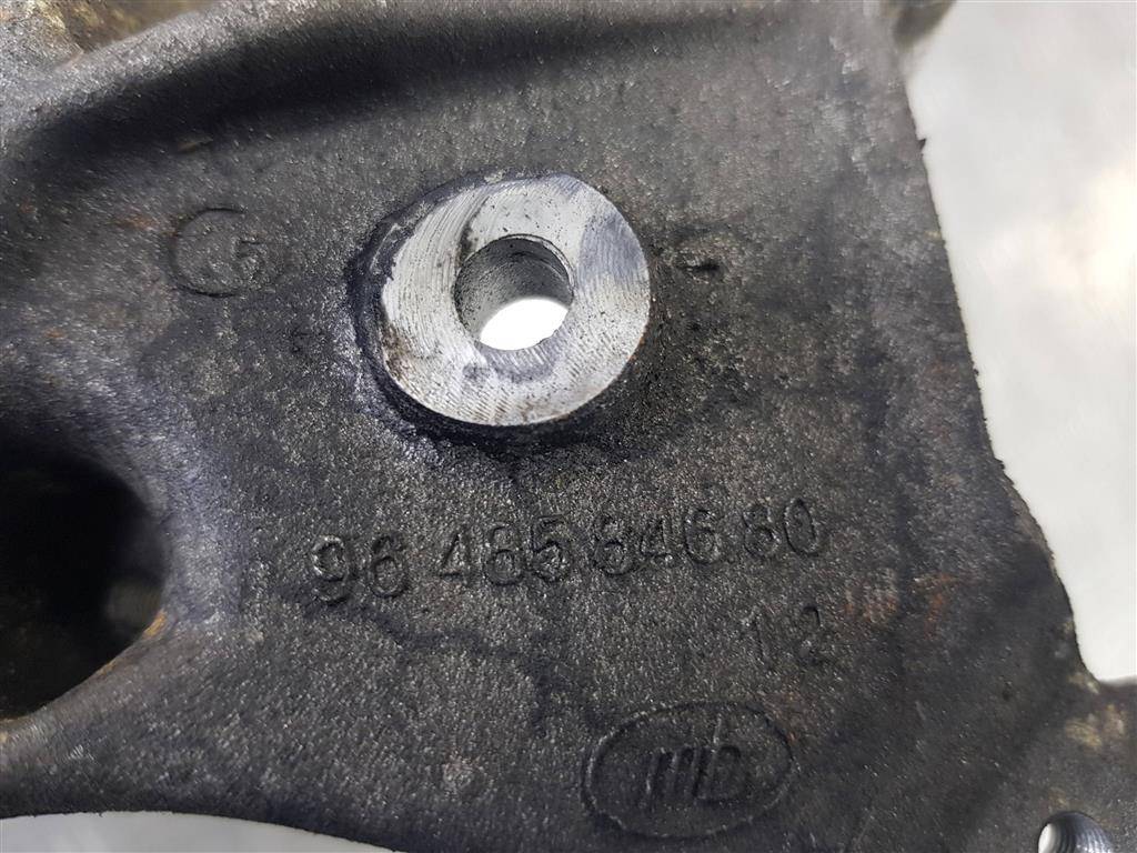 кронштейн двигателя (двс) Peugeot Expert  9648584680, 1320 рублей, Москва