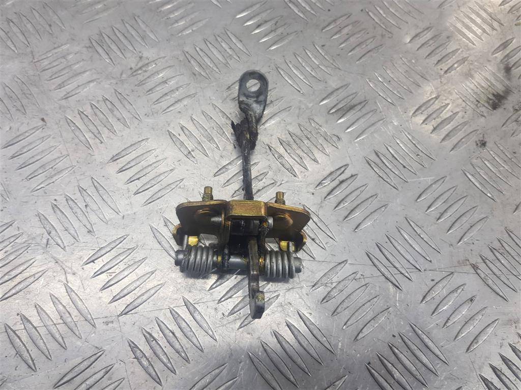 ограничитель двери Renault Kangoo  7700303548, 750 рублей, Москва