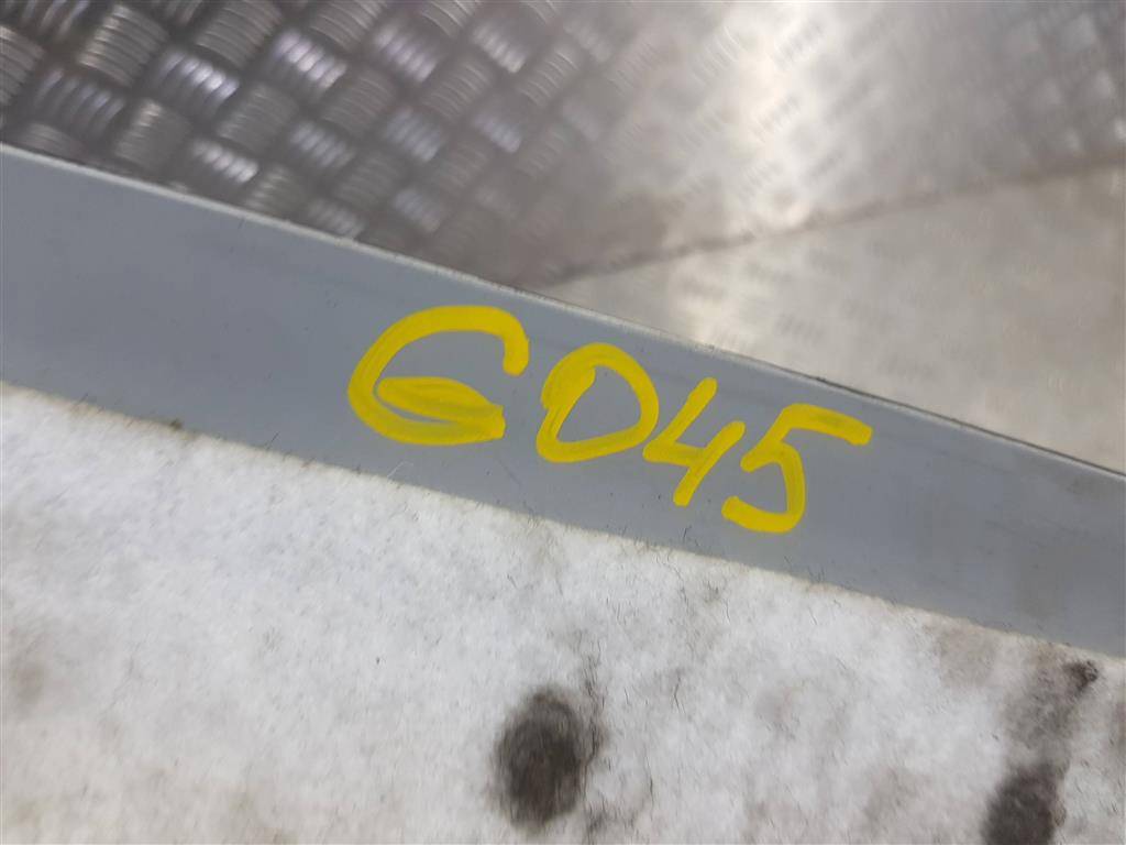 накладка лобового стекла MERCEDES-BENZ Vito  A6396904053, 1550 рублей, Москва