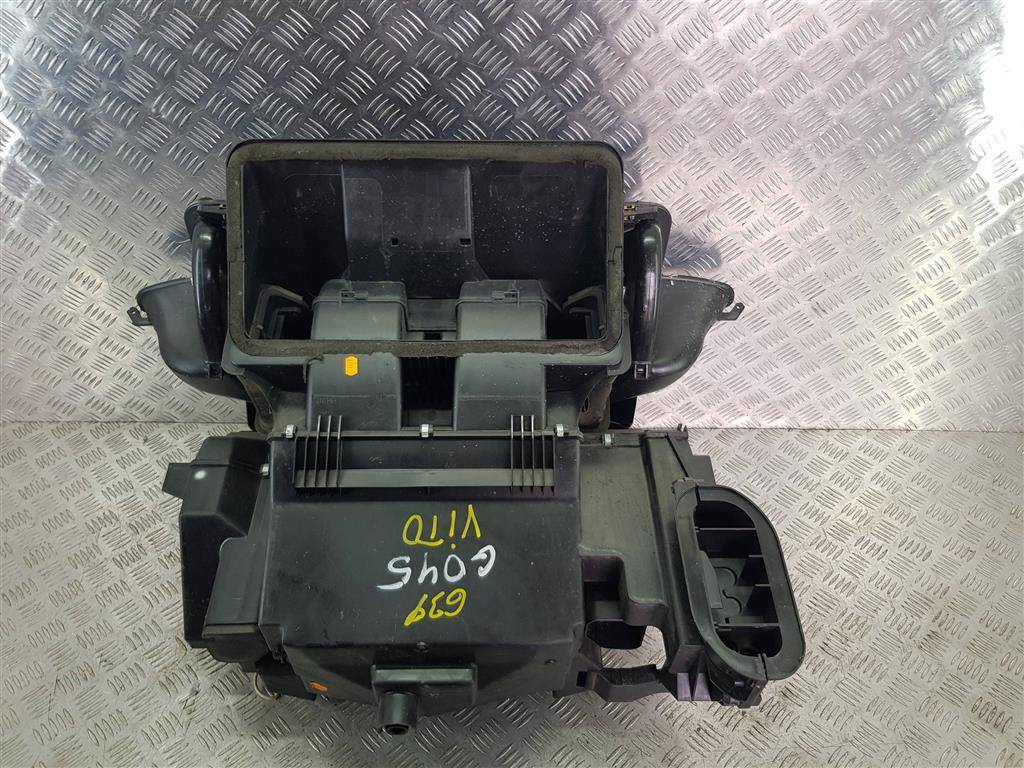 корпус отопителя MERCEDES-BENZ Vito  A0048309561, 3740 рублей, Москва