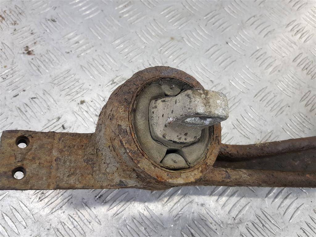 подушка редуктора MERCEDES-BENZ Vito  A6393500585, 1440 рублей, Москва