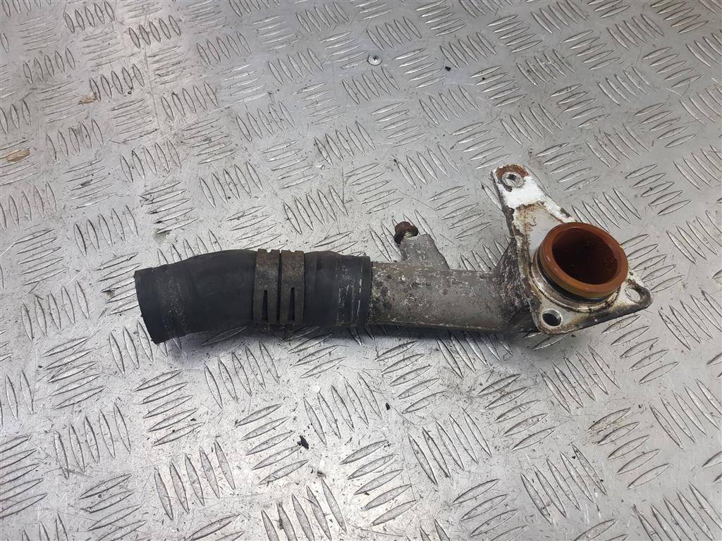 фланец системы охлаждения FORD Transit  1373099, 750 рублей, Москва