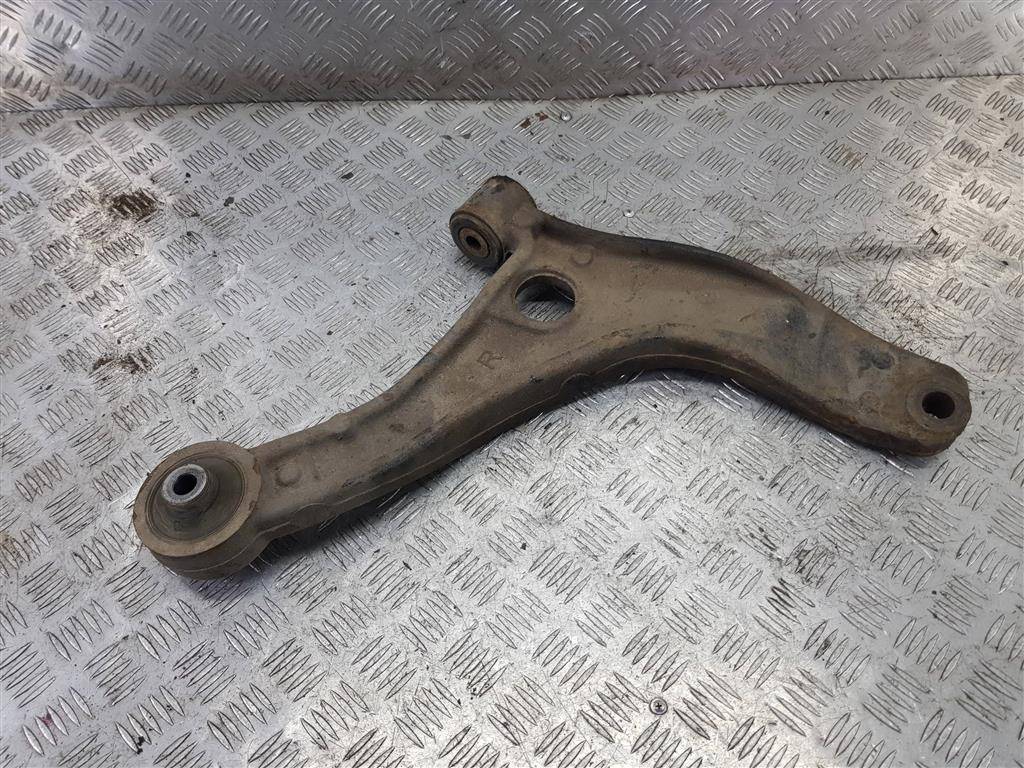 рычаг Renault Master  8200688871, 3740 рублей, Москва