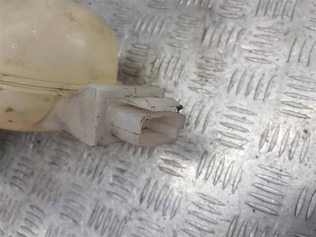 бачок расширительный Renault Master  217100015R, 750 рублей, Москва