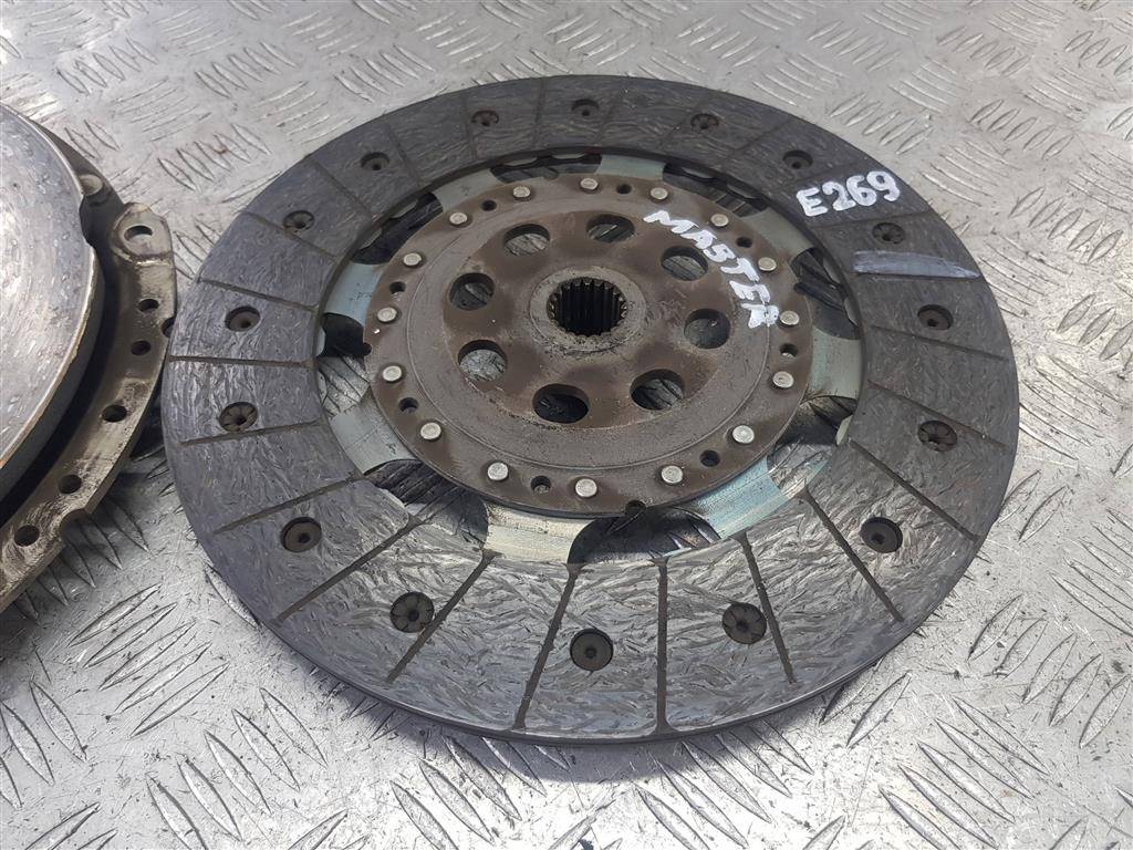 сцепление Renault Master  302052305R, 10180 рублей, Москва