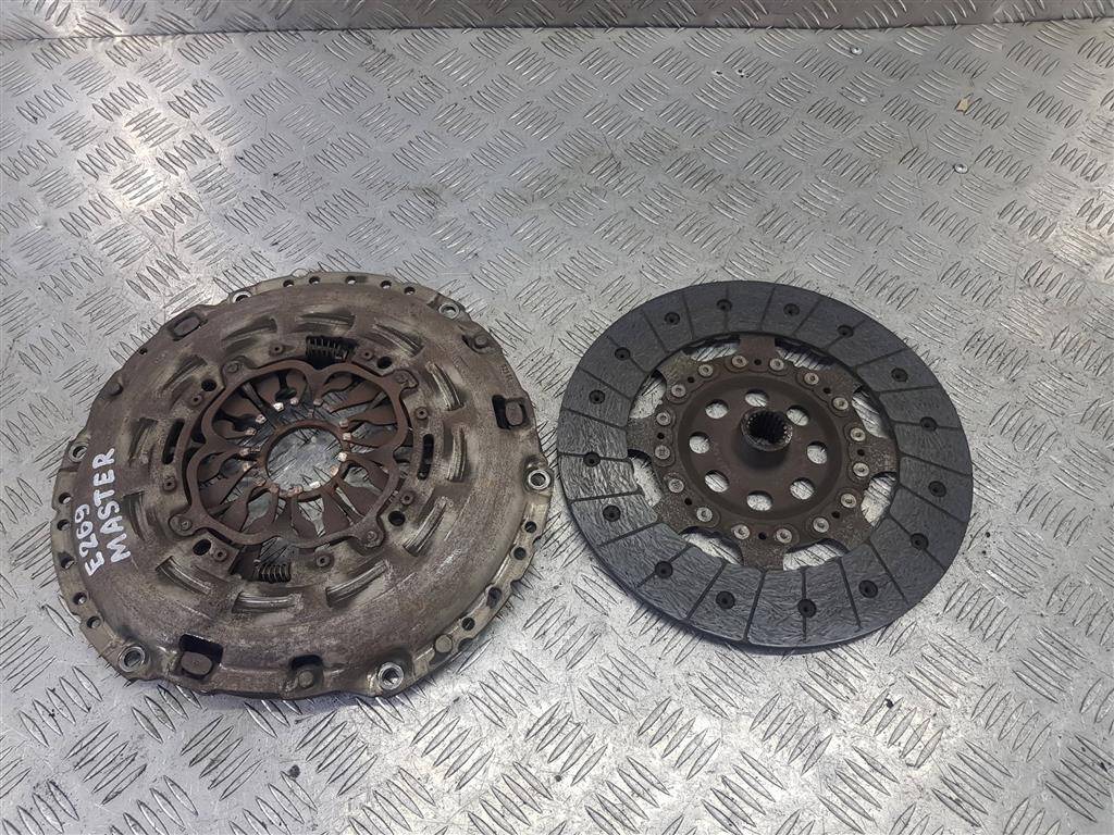 сцепление Renault Master  302052305R, 10180 рублей, Москва