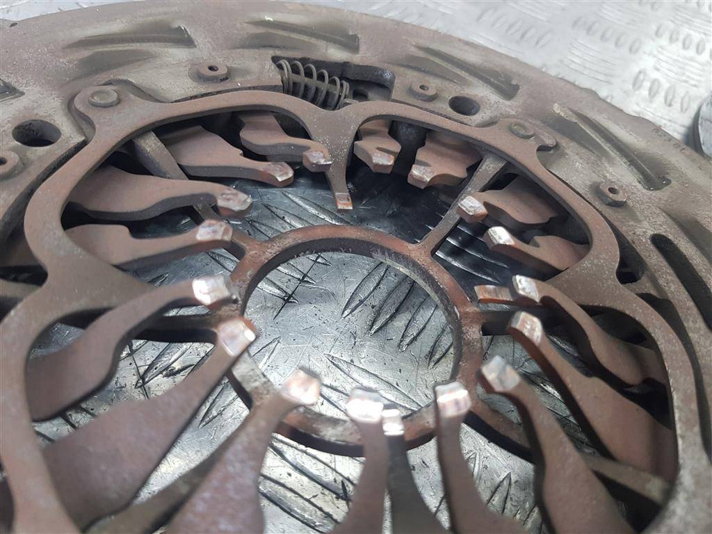 сцепление Renault Master  302052305R, 10180 рублей, Москва