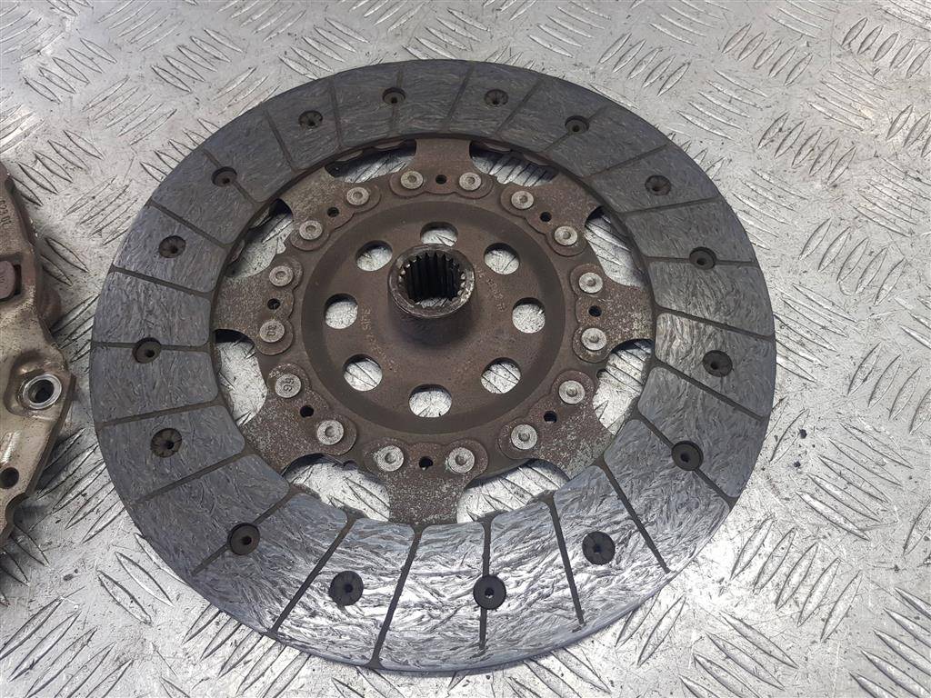 сцепление Renault Master  302052305R, 10180 рублей, Москва