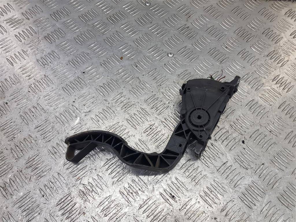 педаль газа Renault Master  8200672371, 1550 рублей, Москва