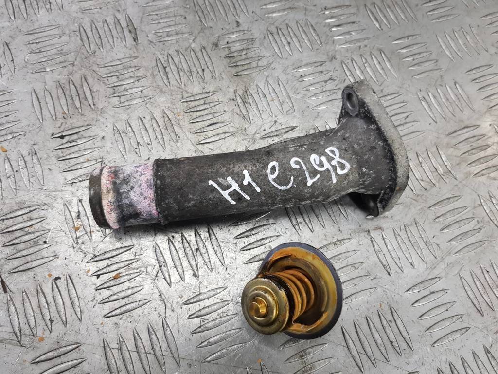 корпус термостата Hyundai Grand Starex  256134A000, 980 рублей, Москва