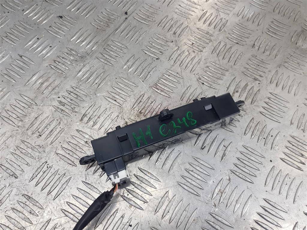 дисплей информационный Hyundai Grand Starex  945204H000, 750 рублей, Москва