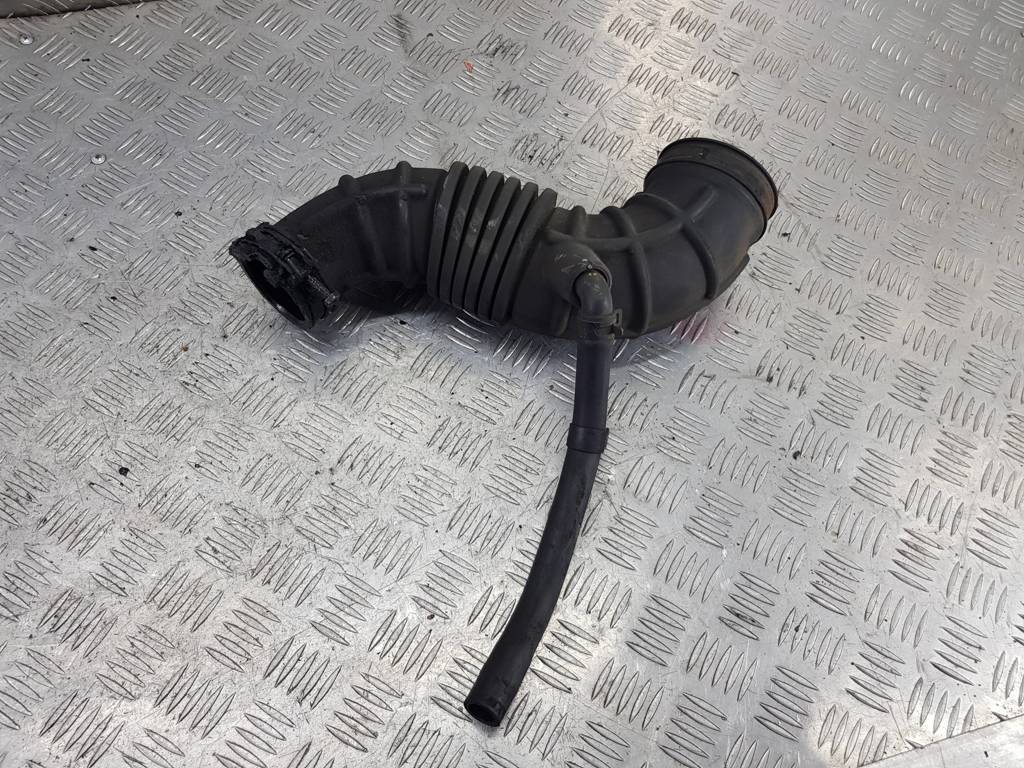 патрубок воздушный (резиновый) Hyundai Grand Starex  281384H000, 750 рублей, Москва