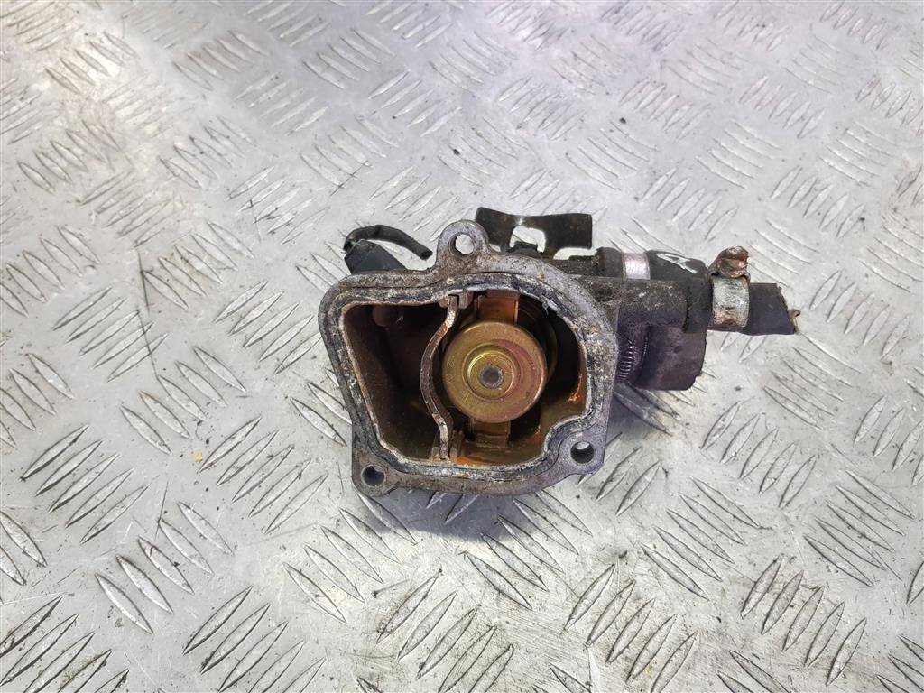 корпус термостата MERCEDES-BENZ Vito  A6112000715, 860 рублей, Москва