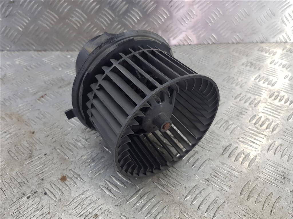 моторчик отопителя FORD Transit  7188531, 2130 рублей, Москва