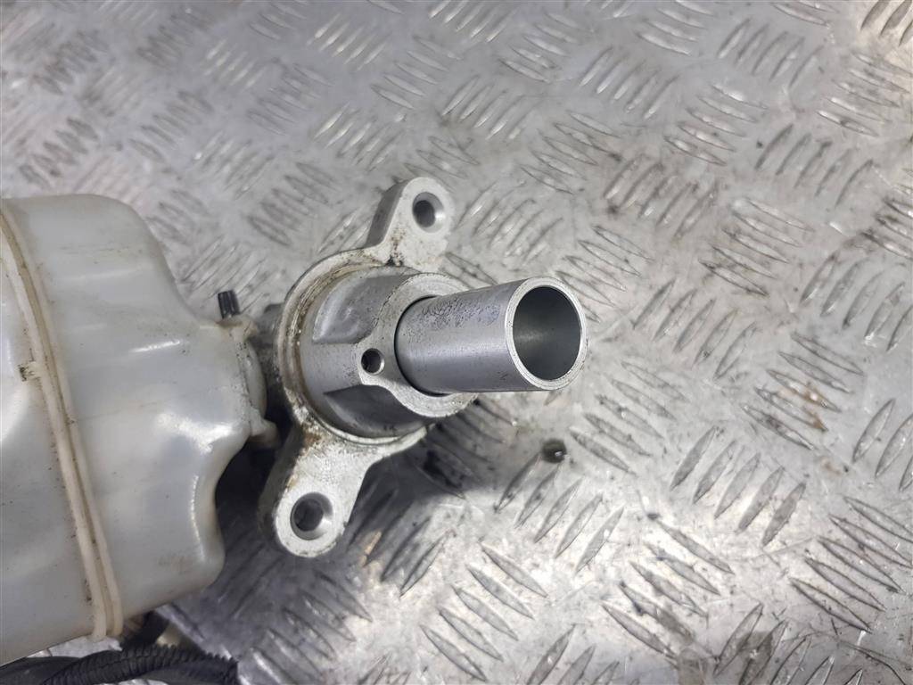 цилиндр тормозов FORD Transit  1756265, 6730 рублей, Москва