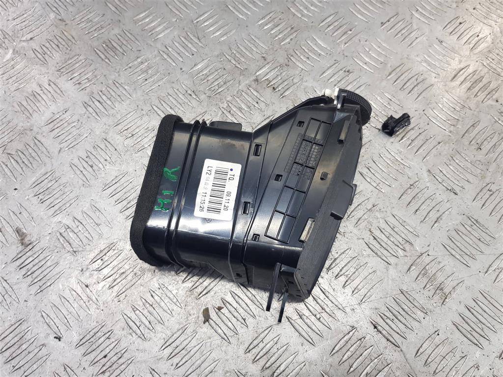 решетка воздуховода Hyundai Grand Starex  974604H000, 750 рублей, Москва