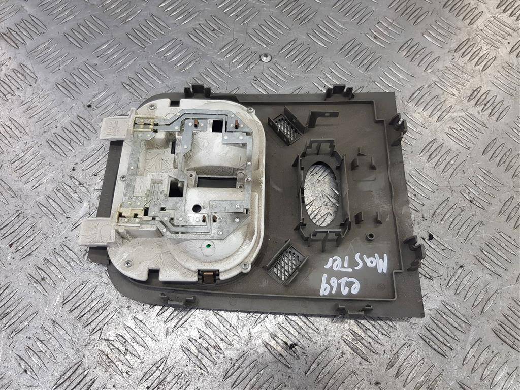 плафон потолочный Renault Master  264300010R, 1550 рублей, Москва