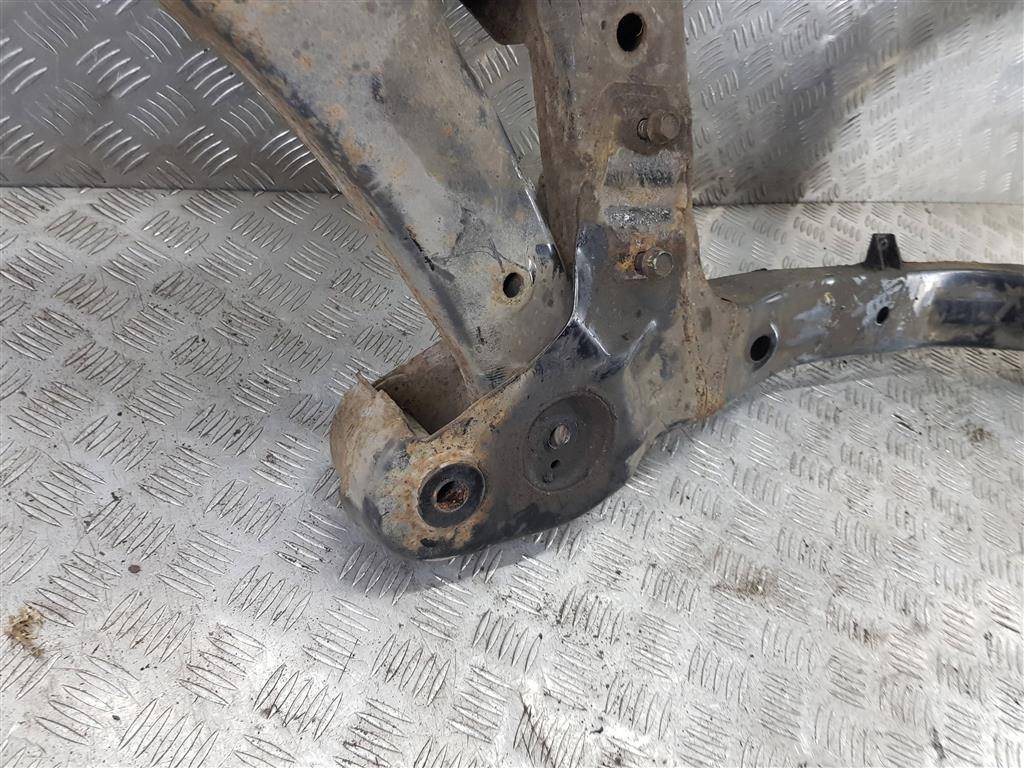 подрамник (балка подмоторная) Hyundai Grand Starex  624104H000, 4200 рублей, Москва