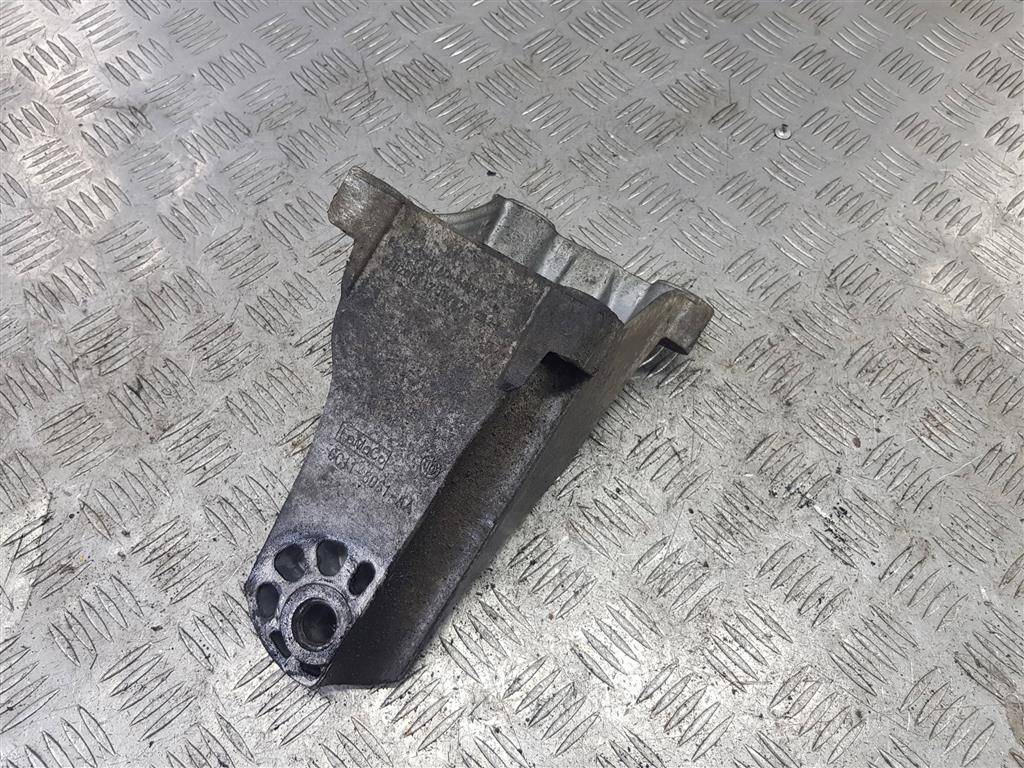 кронштейн двигателя (двс) FORD Transit  1371114, 520 рублей, Москва