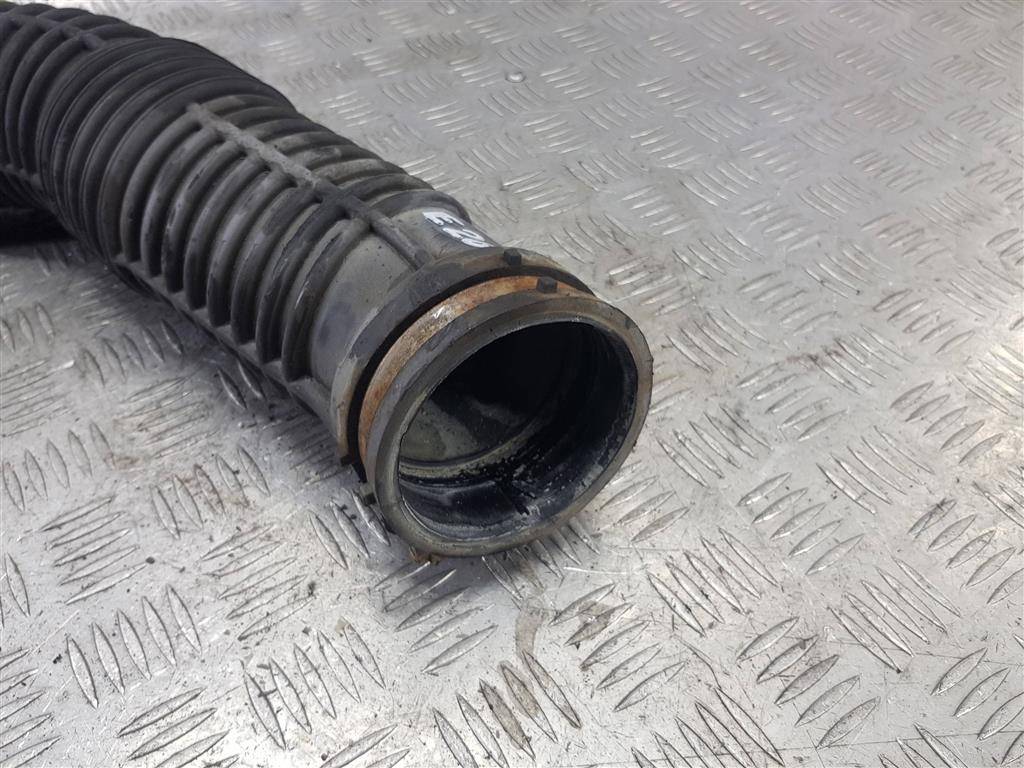 патрубок воздушный (пластик) Renault Master  8200858600, 1320 рублей, Москва