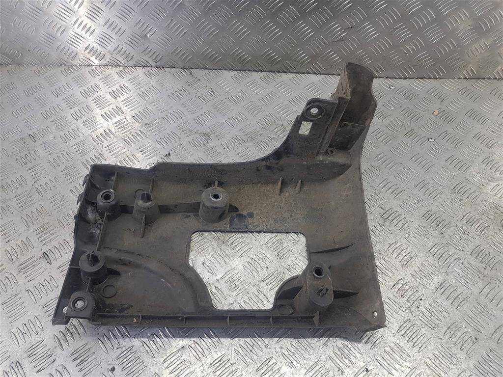 кронштейн бампера Renault Master  852220001R, 2470 рублей, Москва