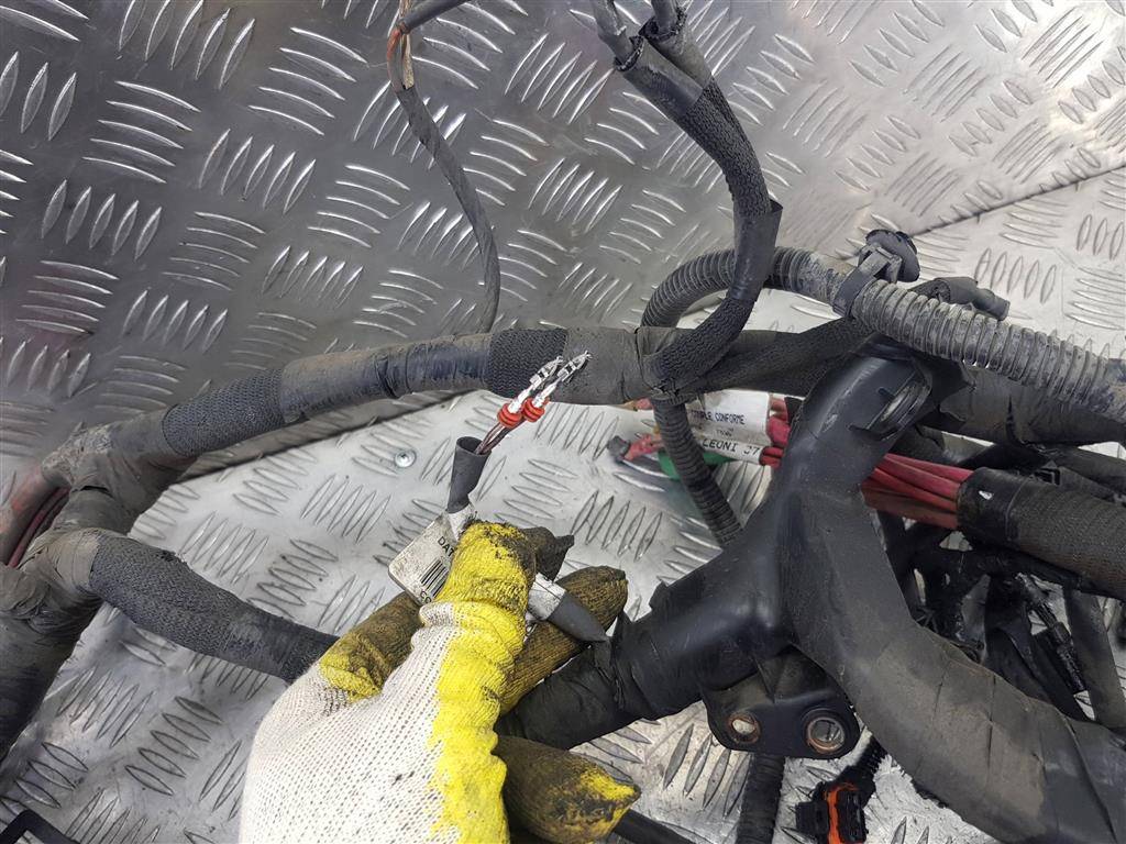 проводка (коса) Renault Master  240110479R, 7190 рублей, Москва