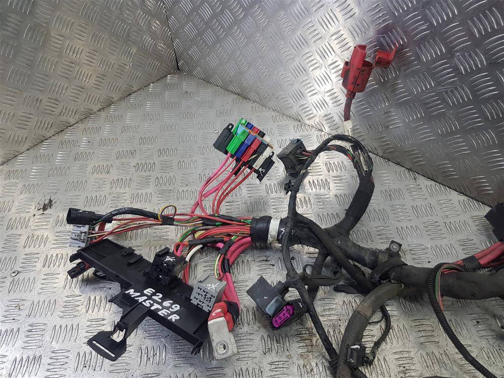 проводка (коса) Renault Master  240110479R, 7190 рублей, Москва