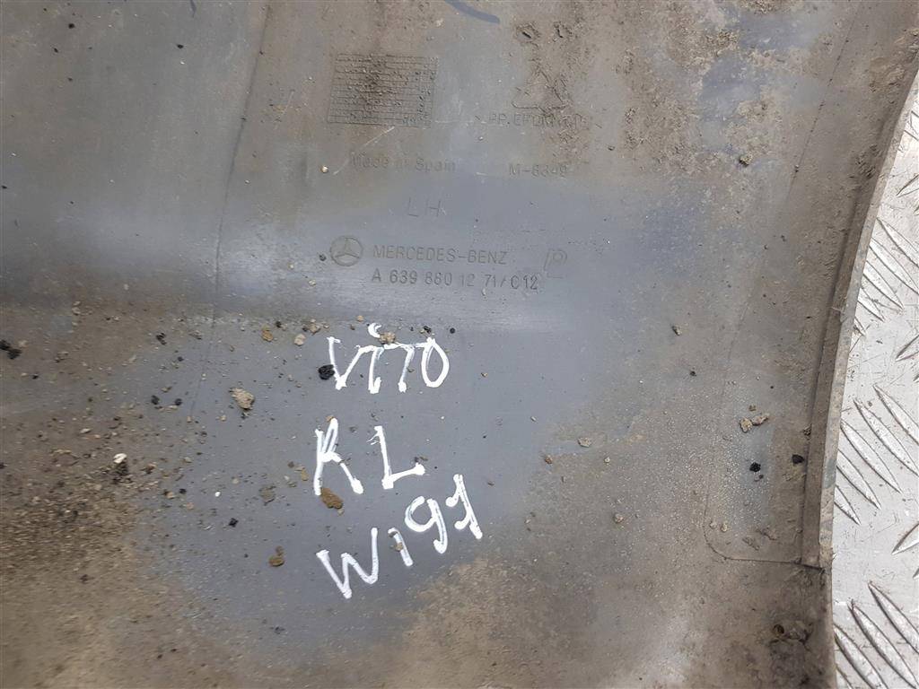 клык заднего бампера MERCEDES-BENZ Vito  A6398801271, 1550 рублей, Москва