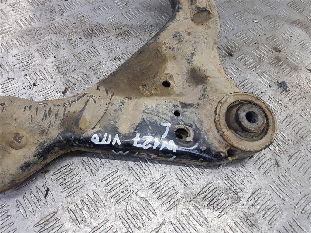 рычаг MERCEDES-BENZ Vito  A6393301401, 5230 рублей, Москва