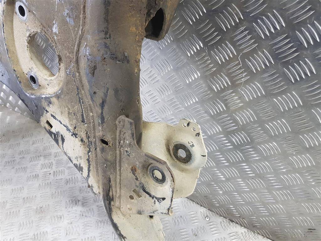 подрамник (балка подмоторная) MERCEDES-BENZ Vito  A6393302606, 2130 рублей, Москва