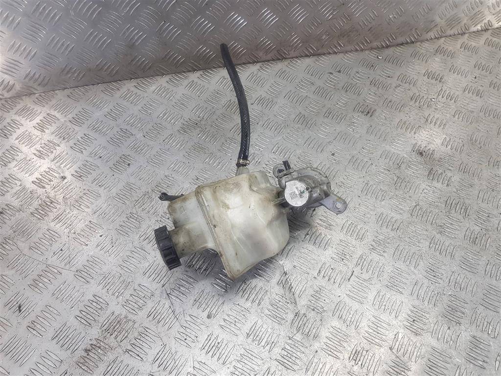 цилиндр тормозов FORD Transit  1756265, 6730 рублей, Москва