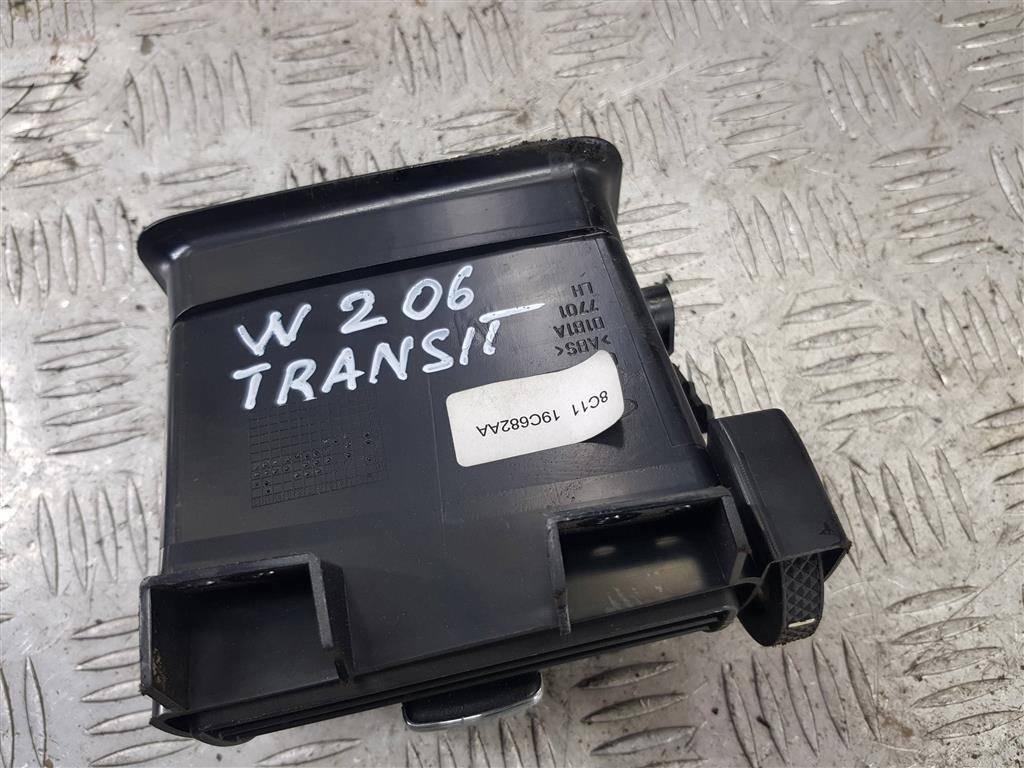 решетка воздуховода FORD Transit  1529796, 750 рублей, Москва