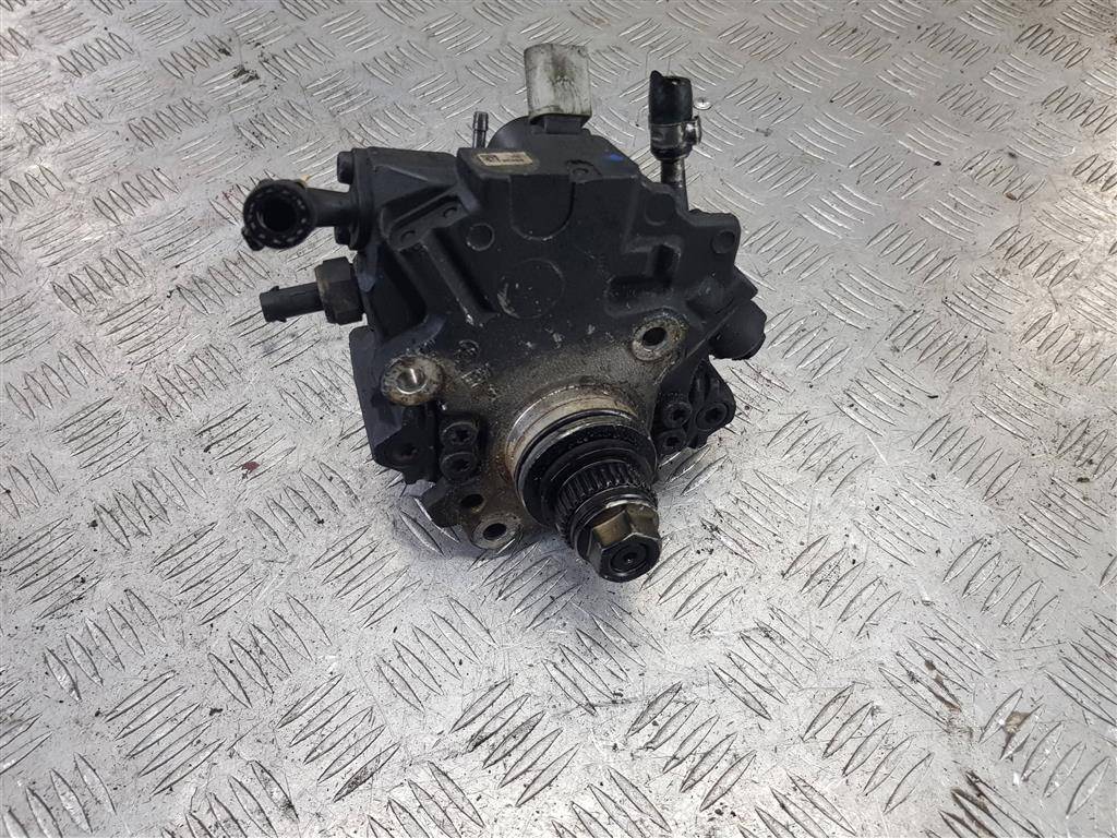 насос топливный тнвд MERCEDES-BENZ Sprinter  A6510701801, 17650 рублей, Москва